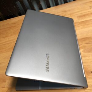 Samsung 900X5L, Core i7 6500u, 8G, 256G, 15.6in, Full HD