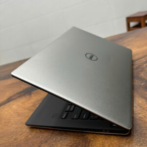 Dell XPS 9360, Core i7- 8550u, 16G, 256G, 3K, touch