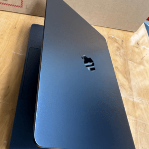 Macbook Air M2, 24G, 1T, 13.6in, Midnight