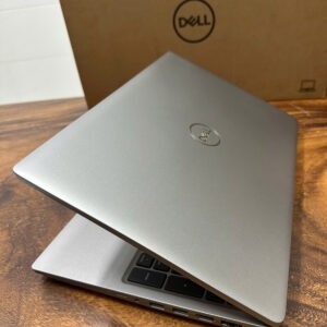 Dell Precision 3581, Core i9 – 13900H, 32G, 512G, RTX A2000 Ada, 15.6in, FHD