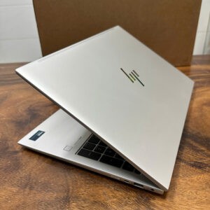 HP Elitebook 860 G11