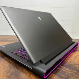 Dell Alienware M18 R2